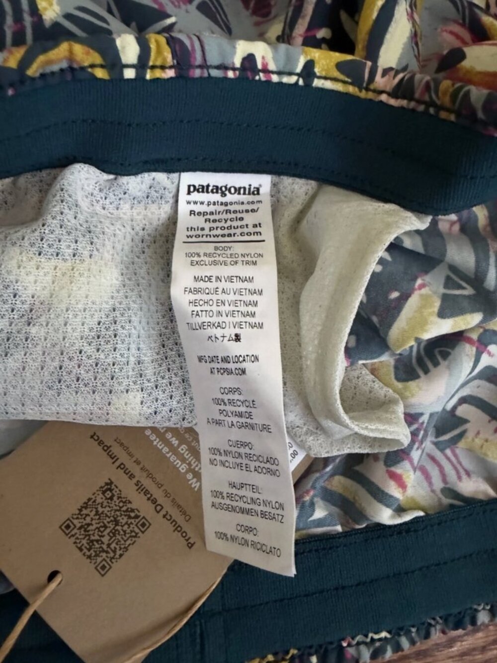 Patagonia Women's Baggies 5" Shorts Size Medium Wild Botanist: Tidal Teal 57059 - Picture 8 of 10